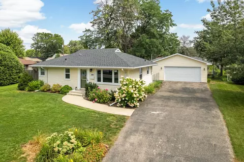 6909 Grand Ave S, Richfield, MN 55423