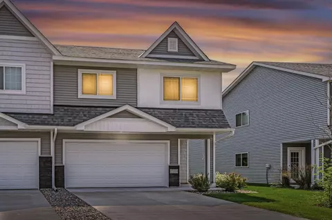 25550 5th St W, Zimmerman, MN 55398