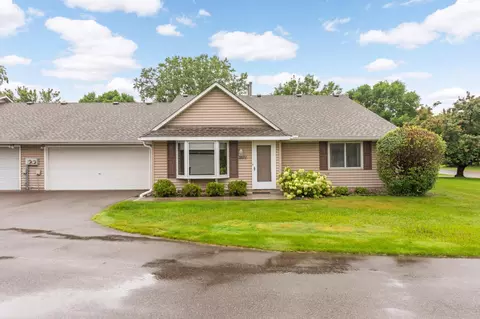 3577 Gershwin Pl N, Oakdale, MN 55128