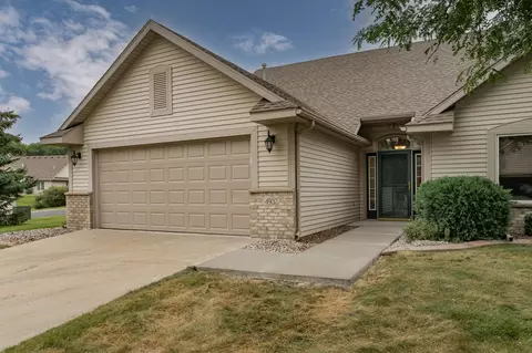 4902 Wildgrass Ln NW, Rochester, MN 55901