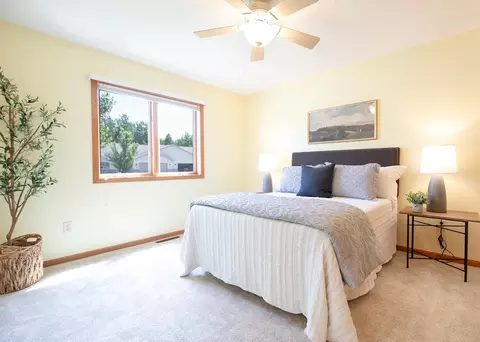 1107 Como Ave, Duluth, MN 55811 photo 4