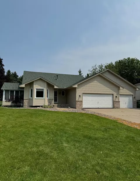 13241 Isanti St NE, Blaine, MN 55449