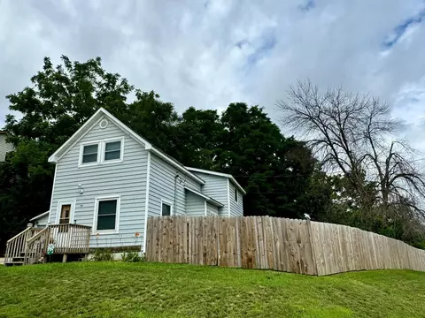 26 2nd St SE, Faribault, MN 55021 photo 3