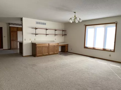1153 5th Ave, Windom, MN 56101 photo 3