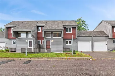 1731 Bluebill Dr, Eagan, MN 55122