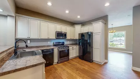 1008 S Washington Ave, Spring Valley, MN 55975