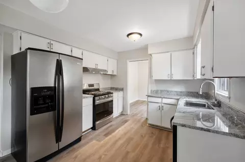 4221 Main St NE, Columbia Heights, MN 55421