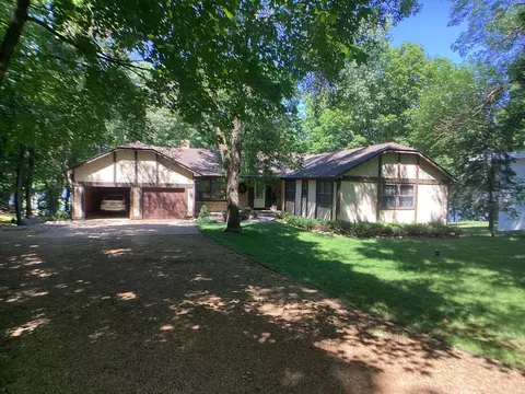 6560 S Bay Dr, Minnetrista, MN 55331