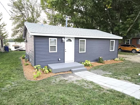 26904 Sioux Trl, Madison Lake, MN 56063