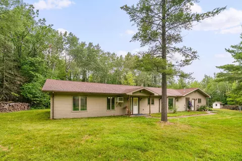 7402 E County Rd E, South Range, WI 54874