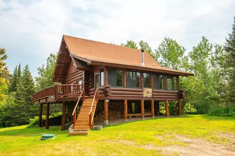401 Pike Lake Rd, Grand Marais, MN 55604