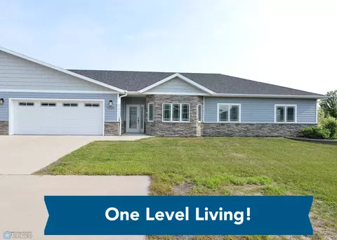 4624 44th Ave S, Fargo, ND 58104