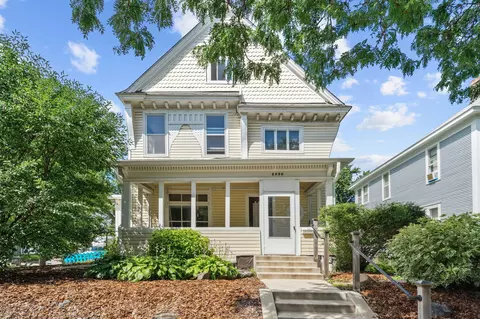 2752 Bryant Ave S, Minneapolis, MN 55408