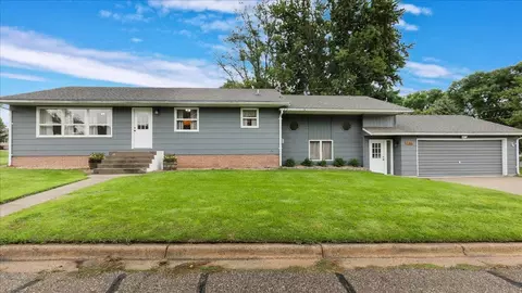 746 Moore St, Starbuck, MN 56381