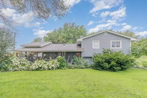 7039 165th St N, Hugo, MN 55038