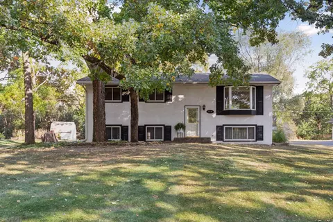 1630 Cedar Ln, Newport, MN 55055