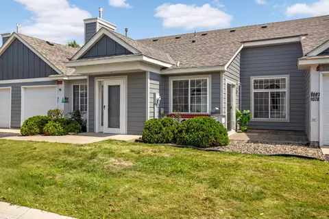 9780 Moonbeam Ln, Woodbury, MN 55125