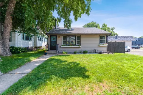 5349 42nd Ave S, Minneapolis, MN 55417