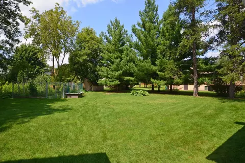 2050 Crestview Dr, Excelsior, MN 55331 photo 31