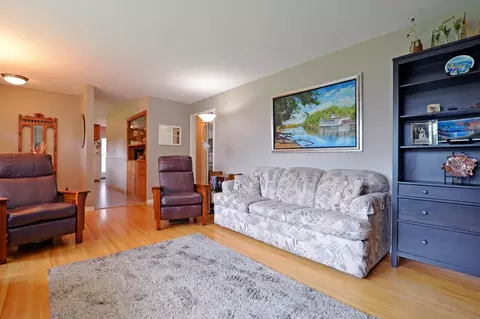 2050 Crestview Dr, Excelsior, MN 55331 photo 8