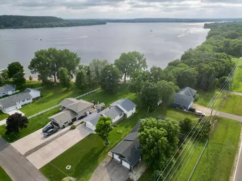 29515 Gerlach Way, Cannon Falls, MN 55009