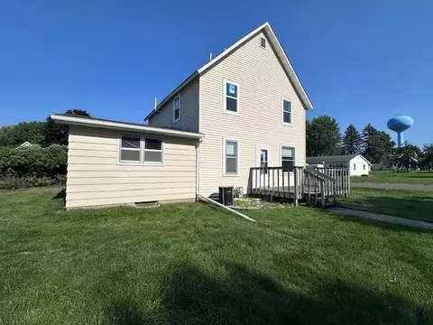 302 N Marshall St, Caledonia, MN 55921