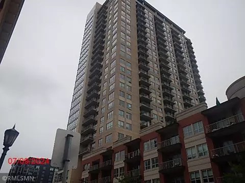 929 Portland Ave #302, Minneapolis, MN 55404
