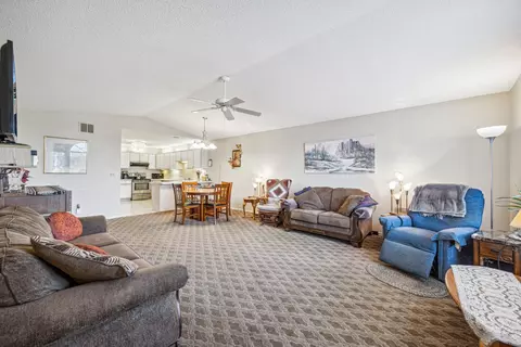 1529 14th St SE, Saint Cloud, MN 56304 photo 8