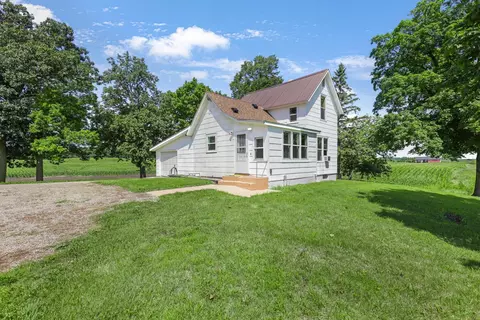 14712 Acorn Trl, Faribault, MN 55021 photo 10