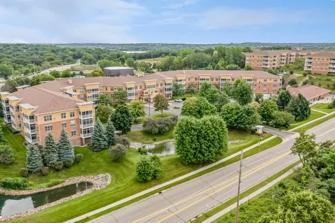 15001 Burnhaven Dr #227, Burnsville, MN 55306