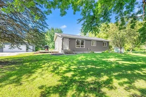 5773 Egg Lake Rd N, Hugo, MN 55038