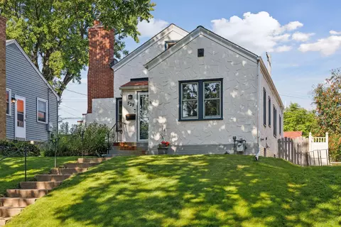 529 Brimhall St, Saint Paul, MN 55116