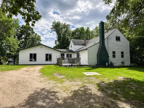 624 2nd Ave SE, Pelican Rapids, MN 56572