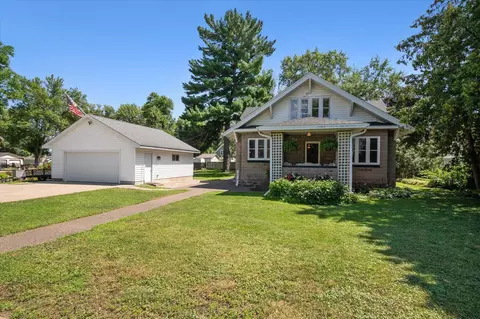 10719 Stinson Ave, Chisago City, MN 55013