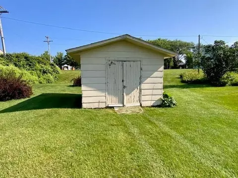 340 Center St E, Harmony, MN 55939 photo 10