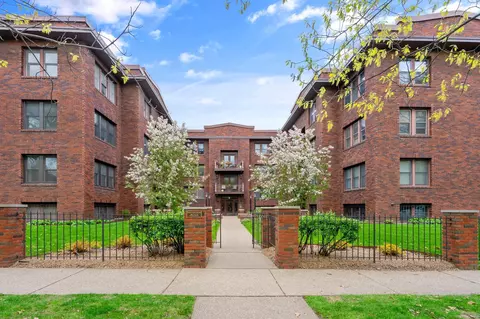 713 Portland Ave #202, Saint Paul, MN 55104