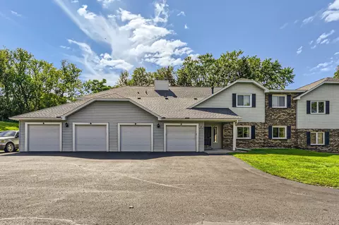 8 Marie Ave E #B, West Saint Paul, MN 55118