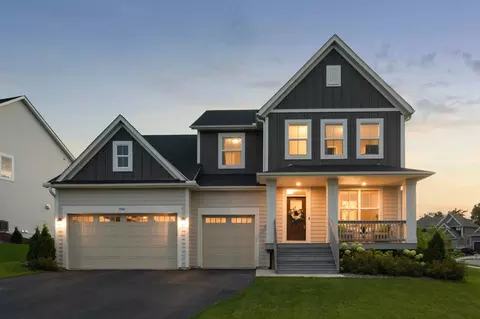 7949 Ranier Ln N, Maple Grove, MN 55311