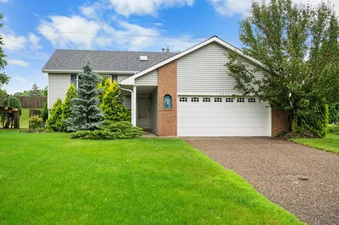 3824 Westbury Ln, Eagan, MN 55123