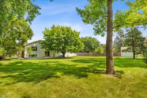 28 Birch Ln S, Fargo, ND 58103 photo 27