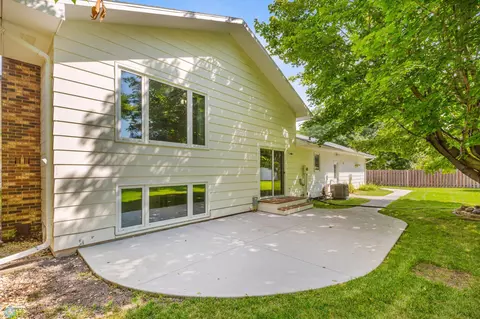 28 Birch Ln S, Fargo, ND 58103 photo 30