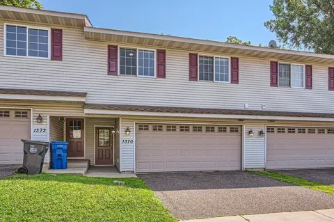 1370 Farrington St, Saint Paul, MN 55117