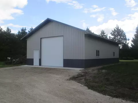 4475 S Riverview Dr NE, Carlos, MN 56319