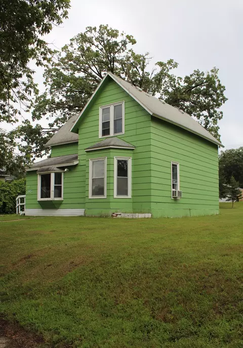 315 2nd St SE, Pelican Rapids, MN 56572