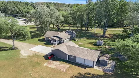 2810 Viking Blvd NE, Wyoming, MN 55092