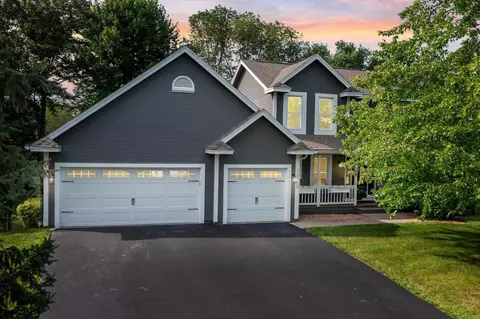 15750 Island View Rd NW, Prior Lake, MN 55372