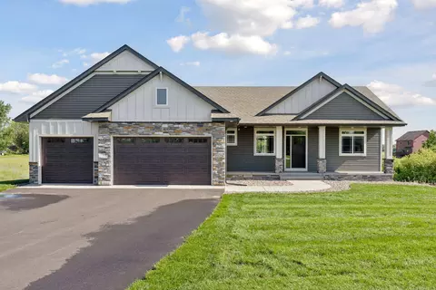 8939 265th Ct NE, Stacy, MN 55079