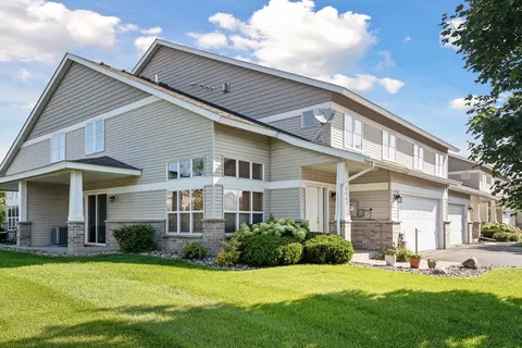 6903 99th Street Ct S, Cottage Grove, MN 55016