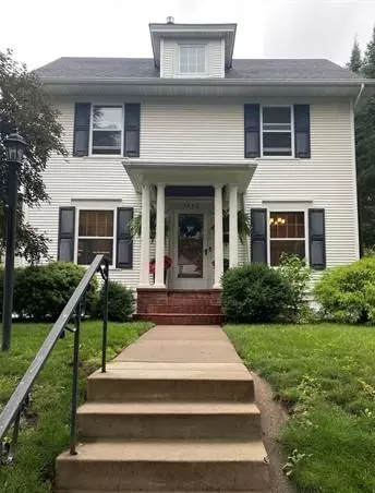 1642 Hubbard Ave, Saint Paul, MN 55104
