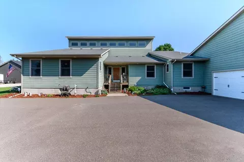 10488 210th St, Milaca, MN 56353 photo 2